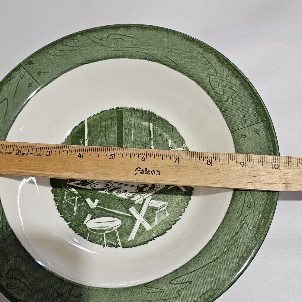 Colonial Homestead Serving Bowl 10" green by Royal USA colonial revival 1970s - Picture 10 of 11